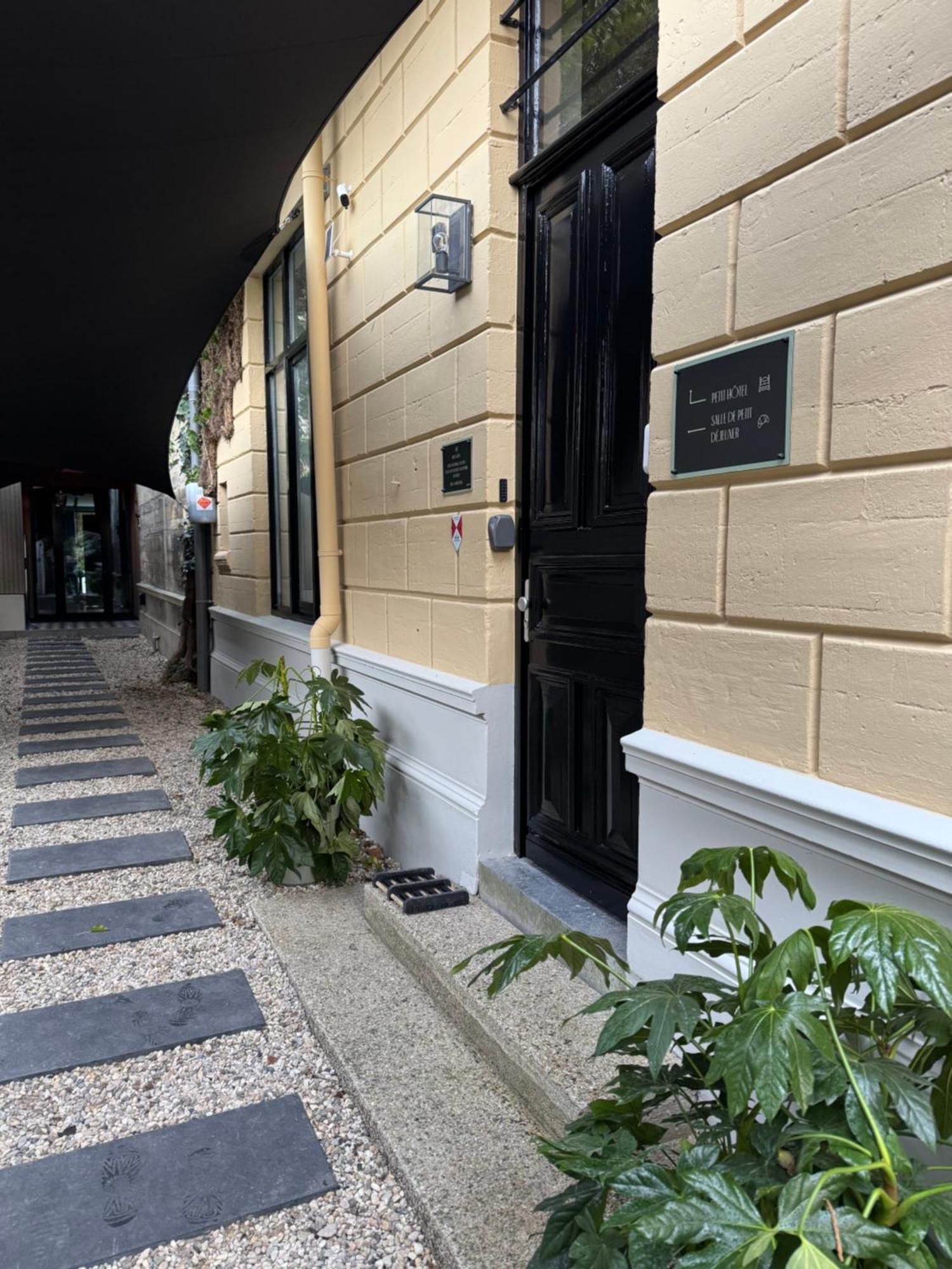 Villa V Petit Hotel Valkenburg aan de Geul Eksteriør bilde